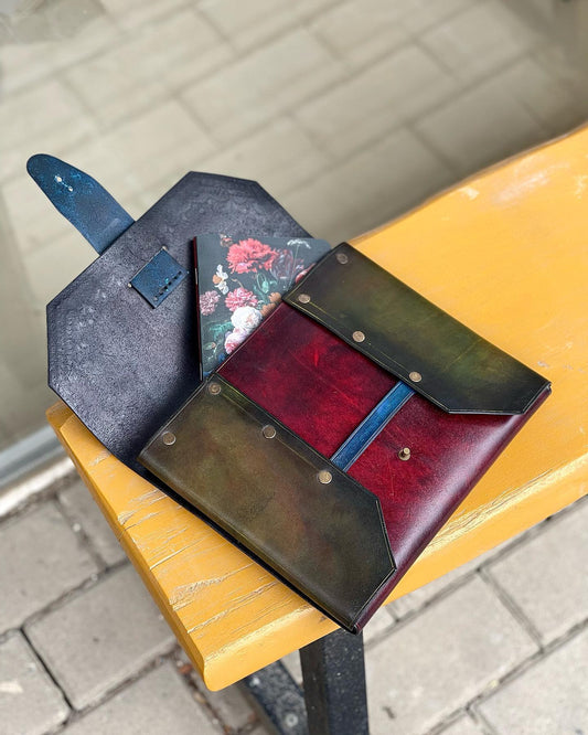 Handcrafted Leather Purse