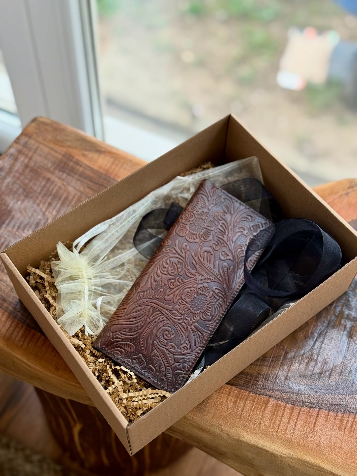 Handcrafted Bi-Fold Leather Wallet
